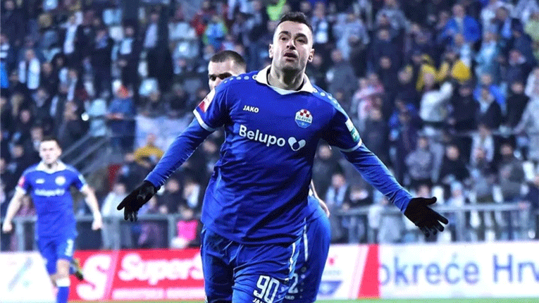 Шоу на Несторовски во Риека: даде гол, изнуди исклучување, утна супер шанса