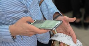 Калина Коси: „Мој ДДВ не ги направи граѓаните инспектори, туку питачи за фискални“