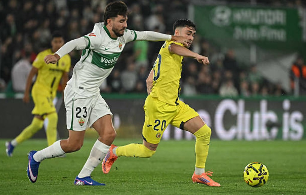 Жолтата подморница го потопи и Елче