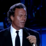 Скандал во Шпанија: Хулио Иглесијас обвинет за сексуално злоставување на две жени