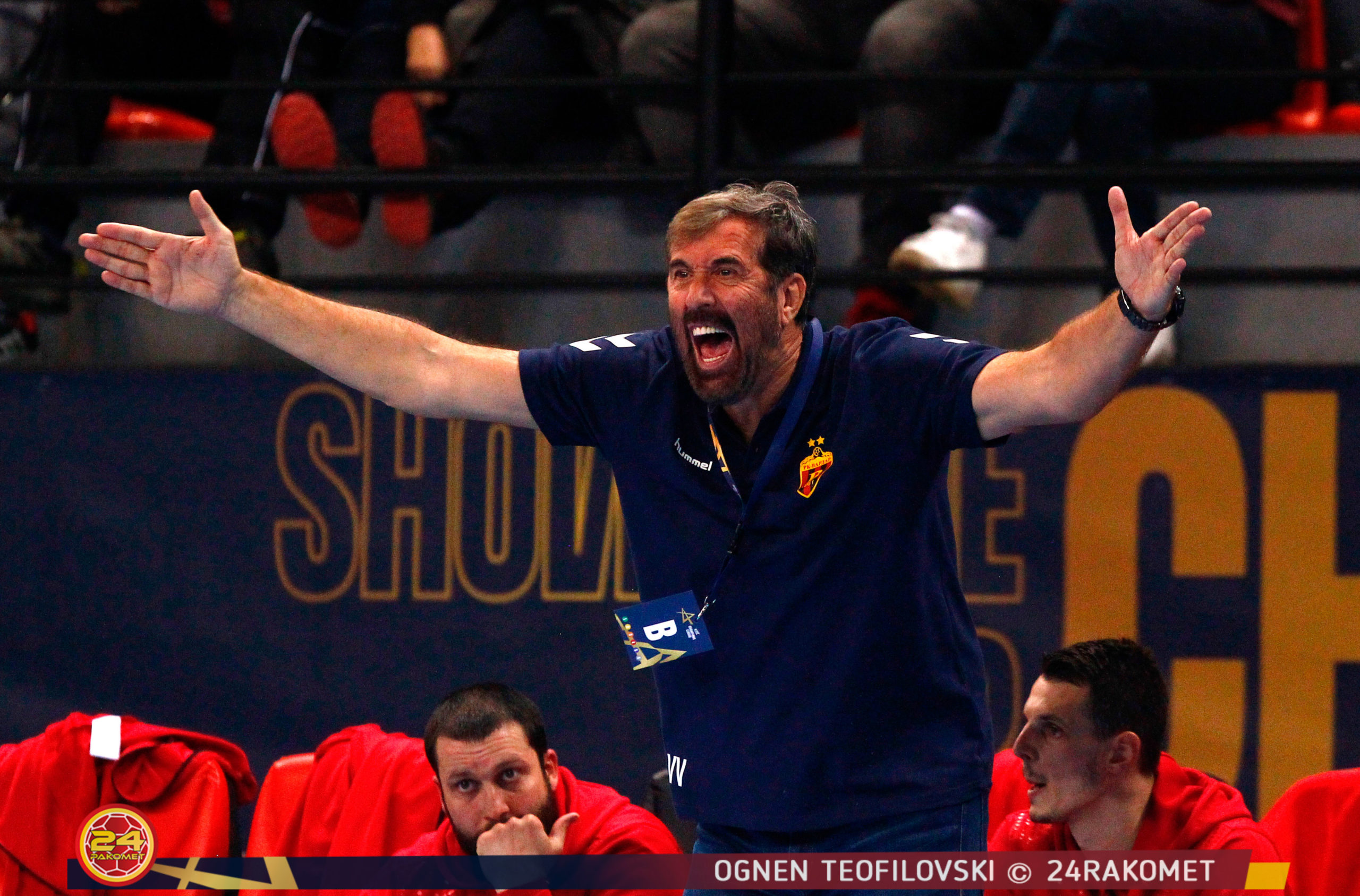 Вујовиќ: Од нас прават будали!