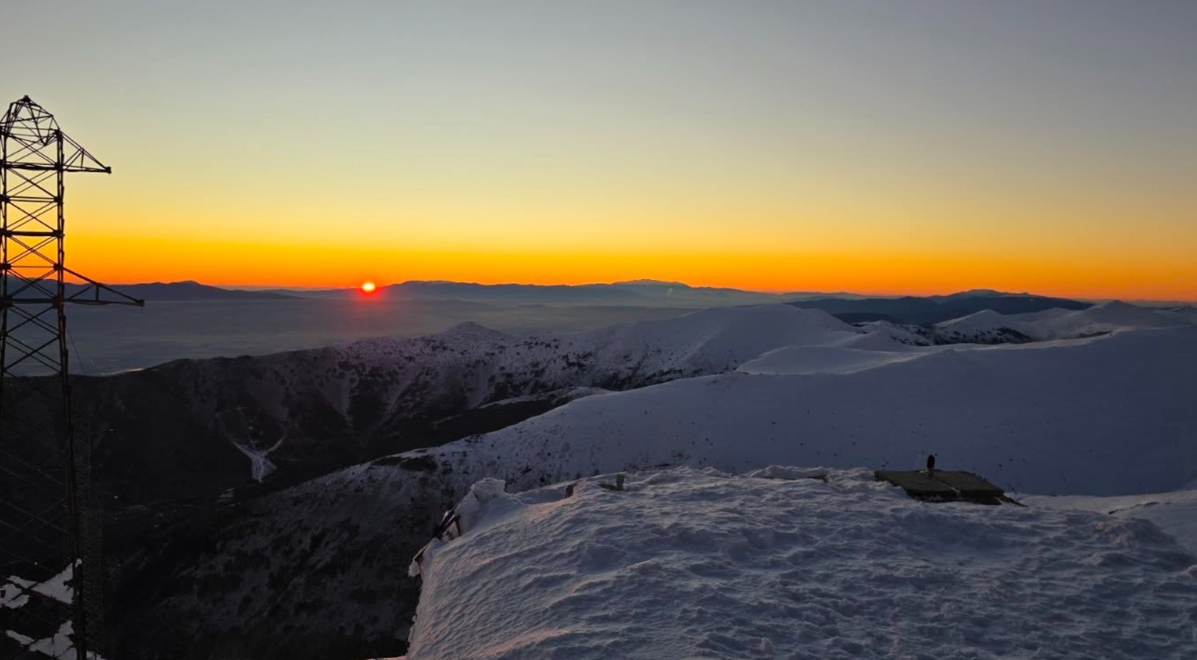 „БЕСПЛАТЕН ПРЕВОЗ ДО СКИ ЦЕНТАРОТ КАЈ НИЖЕПОЛЕ И ХОТЕЛ МОЛИКА“: општина Битола со примамлива понуда