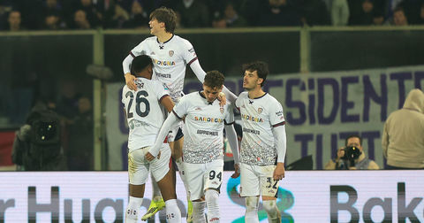 ВИДЕО: Фиорентина им се врати на поразите, Каљари ја освои Фиренца!