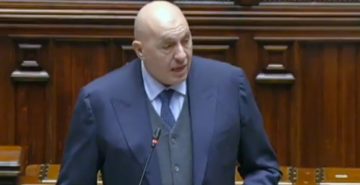 ЗВУЧИ КАКО ПОЧЕТОК НА ШЕГА: 15 Французи и 15 Германци ќе го бранат Гренланд – Италија ја исмеа и одби мисијата