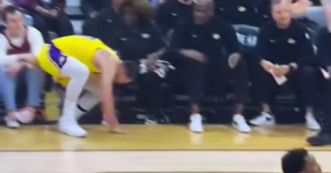 ВИДЕО: Дончиќ го повреди зглобот, виновен е паркетот во салата во Кливленд