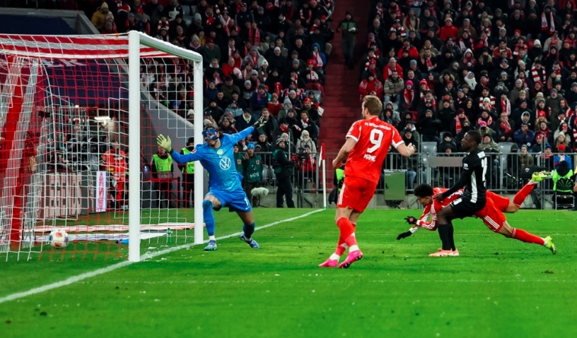 Баерн броеше до осум против Волфсбург (Видео)