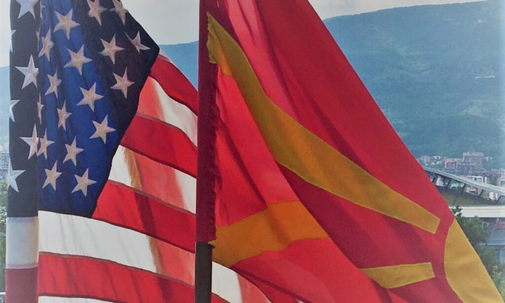 САД привремено ја запираат обработката на имигрантски визи за македонски граѓани