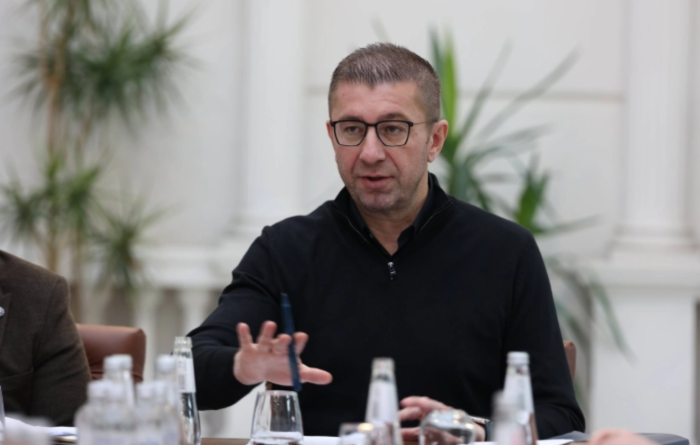 Мицкоски: Борбата за критериумите на ЕУ продолжува и покрај наметнатиот билатерален спор