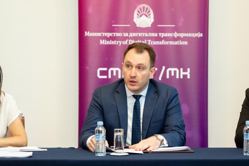 Министерот Андоновски забрани дополнителни 33 нелегални приредувачи на онлајн игри на среќа