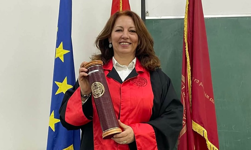 Анета Оџакова заврши втор факултет на 55-годишна возраст: „Тргнав во остварување на еден животен сон кој стрпливо чекаше во најскриената фиока од моето срце“