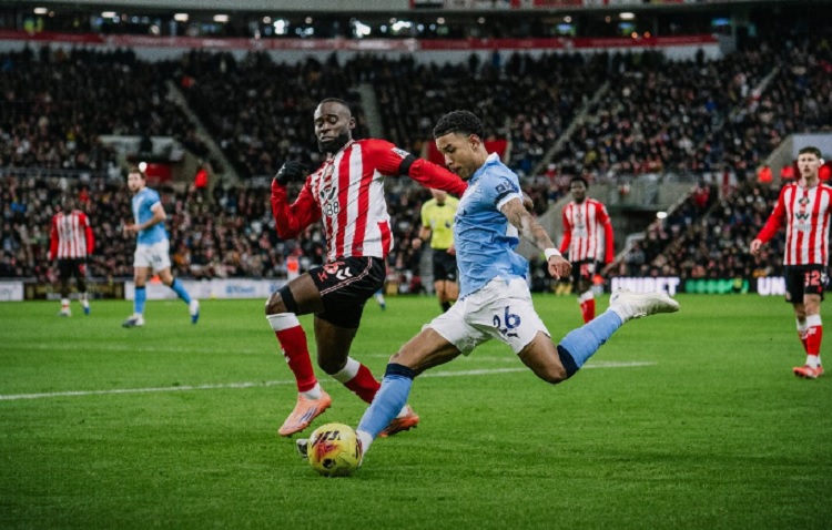 Напаѓачите во Англија „заспани“ после новогодишната ноќ, Арсенал слави затоа што Сити не успеа да слави (ВИДЕО)