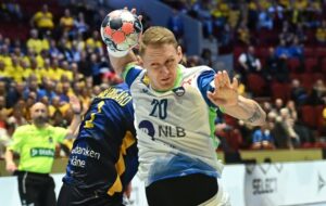 ЕКИПА 1Х2: Сингл и тикет на денот