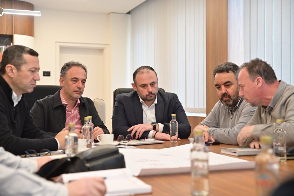 Со две монтажни катни гаражи ќе се решава сообраќајниот хаос во Клиничкиот центар во Скопје, вели Ѓорѓиевски