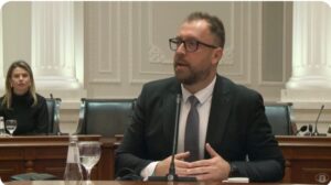 СКРМ со остра реакција до министерот Љутков: Задоволен е тој од себе, но дали се задоволни работниците во културата?