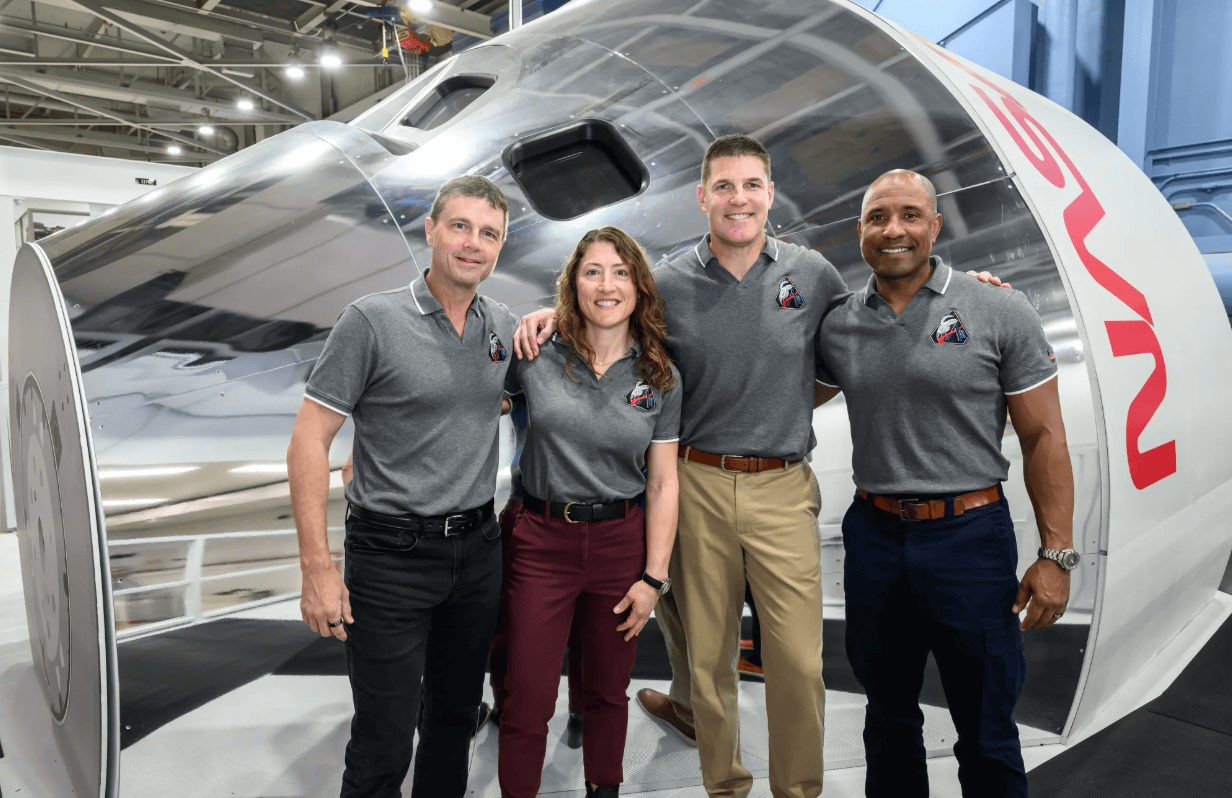 ПО 54 ГОДИНИ, ЧОВЕКОТ ПОВТОРНО СЕ УПАТУВА КОН МЕСЕЧИНАТА: Астронаутите на НАСА во карантин пред мисијата Артемис 2