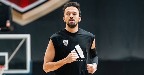 Дубаи се раздели со турскиот „џин“ и ќе бара нов играч за евролигата