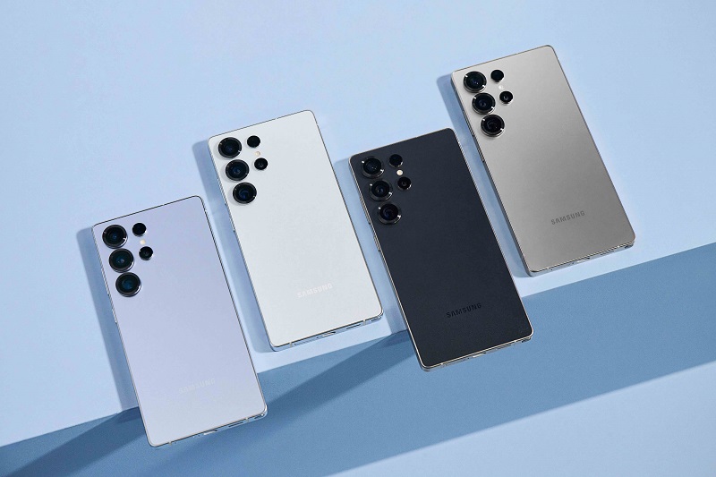 Играта во прв план, без одвлекување на вниманието: “Galaxy Game Launcher“ и “Samsung DeX“