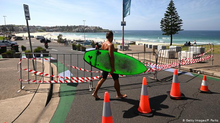 Три напади за 48 часа: Ајкулите создаваат паника на популарните плажи, момче (12) е тешко повредено