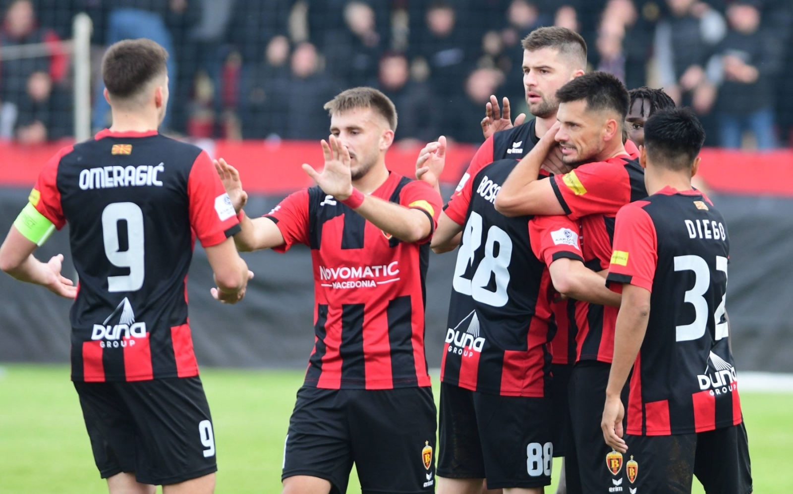 Вардар, Струга или Шкендија: ВИ пресмета кој ќе ја освои титулата во Македонија!