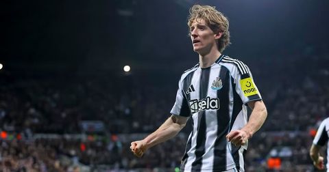 Ентони Гордон го мина славниот Ширер и влезе во евро-историјата на Њукасл