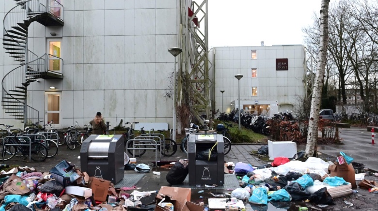 Во Холандија граделе соживот, добиле силувања