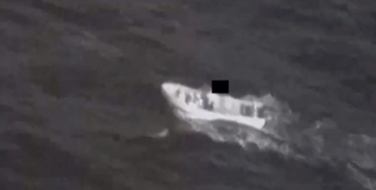 Американската војска нападна три брода во Карипското Море, убивајќи осум лица