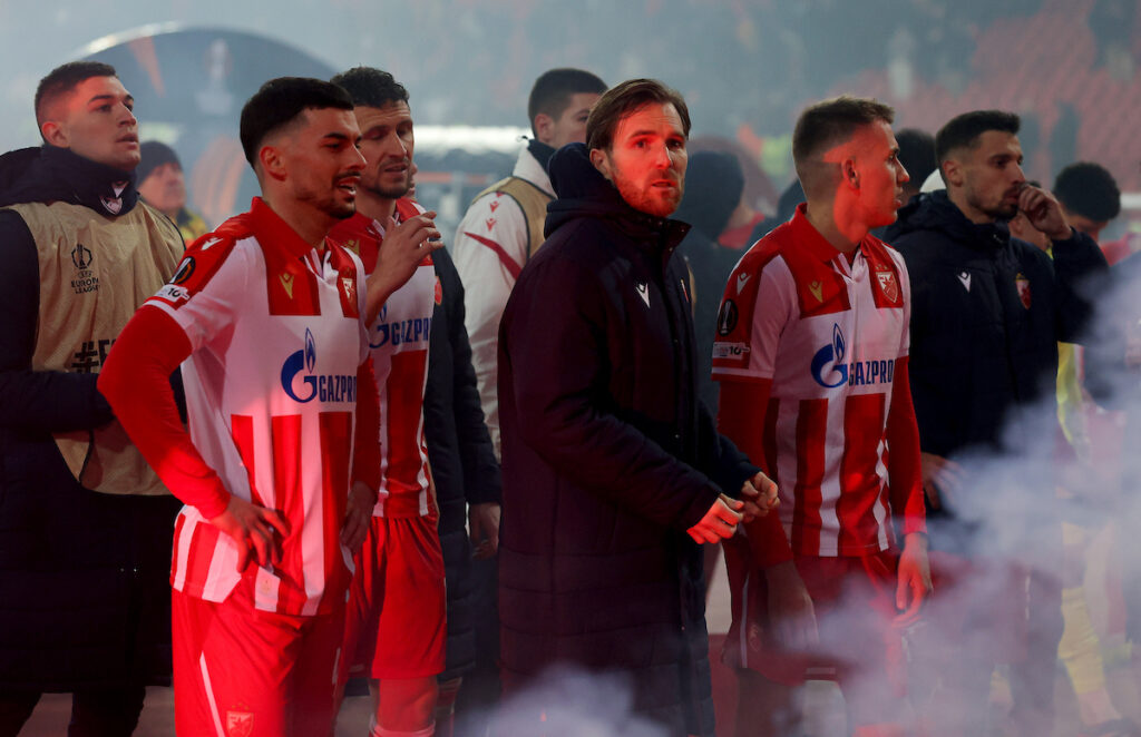 Ждрепка ЛЕ: Звезда оди на Лил, Динамо на Генк