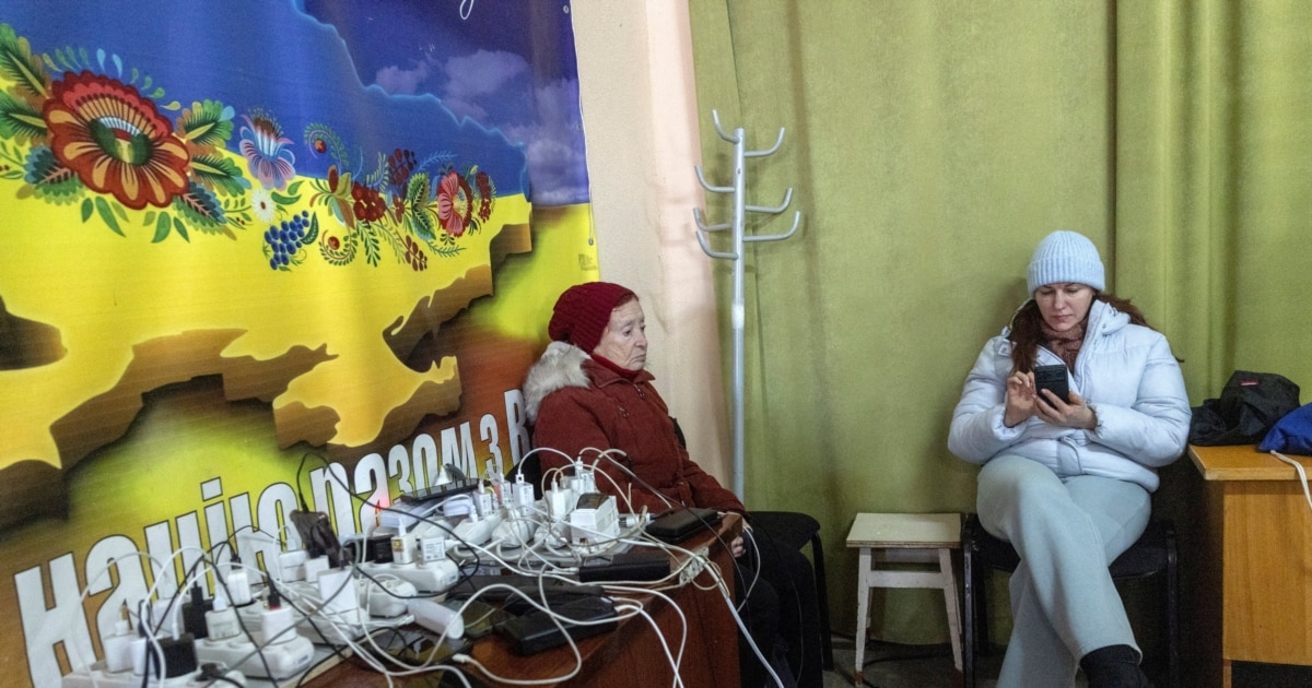 Зеленски го осуди „циничниот терор“ откако руските напади го исклучија греењето за стотици илјади луѓе