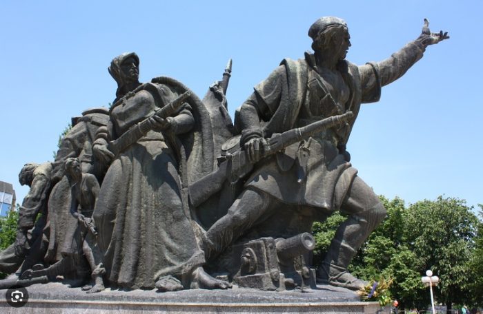 НА ДЕНЕШЕН ДЕН: Од бугарскиот окупатор во НОБ загинаa македонските херои О. Николов, С. Пинџур, Мирче Ацев и Тодор А. Даскалот