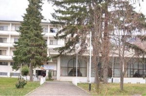 ДУИ: Кредит од 40 милиони евра – моноетничка инвестиција што ги дискриминира албанските ученици и студенти