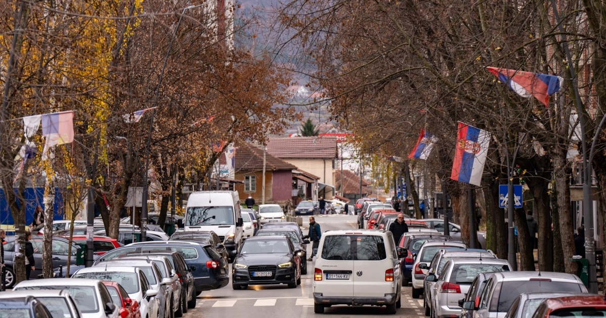 Во Косово започнува спроведувањето на законот за сообраќај и странци, и покрај противењето на Србите