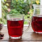 Чајот од хибискус може да помогне во намалувањето на крвниот притисок. Кога е најдобро време да го пиете?