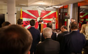 Сиљановска-Давкова приреди традиционален годишен прием за претставниците на дипломатскиот кор во Охрид