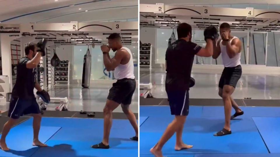 Ентони Џошуа се врати на тренинг за помалку од 20 дена од несреќата во која загинаа двајца негови пријатели