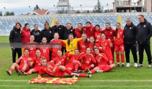 Фудбалерките до 17 и 19 години на подготовки во Струмица