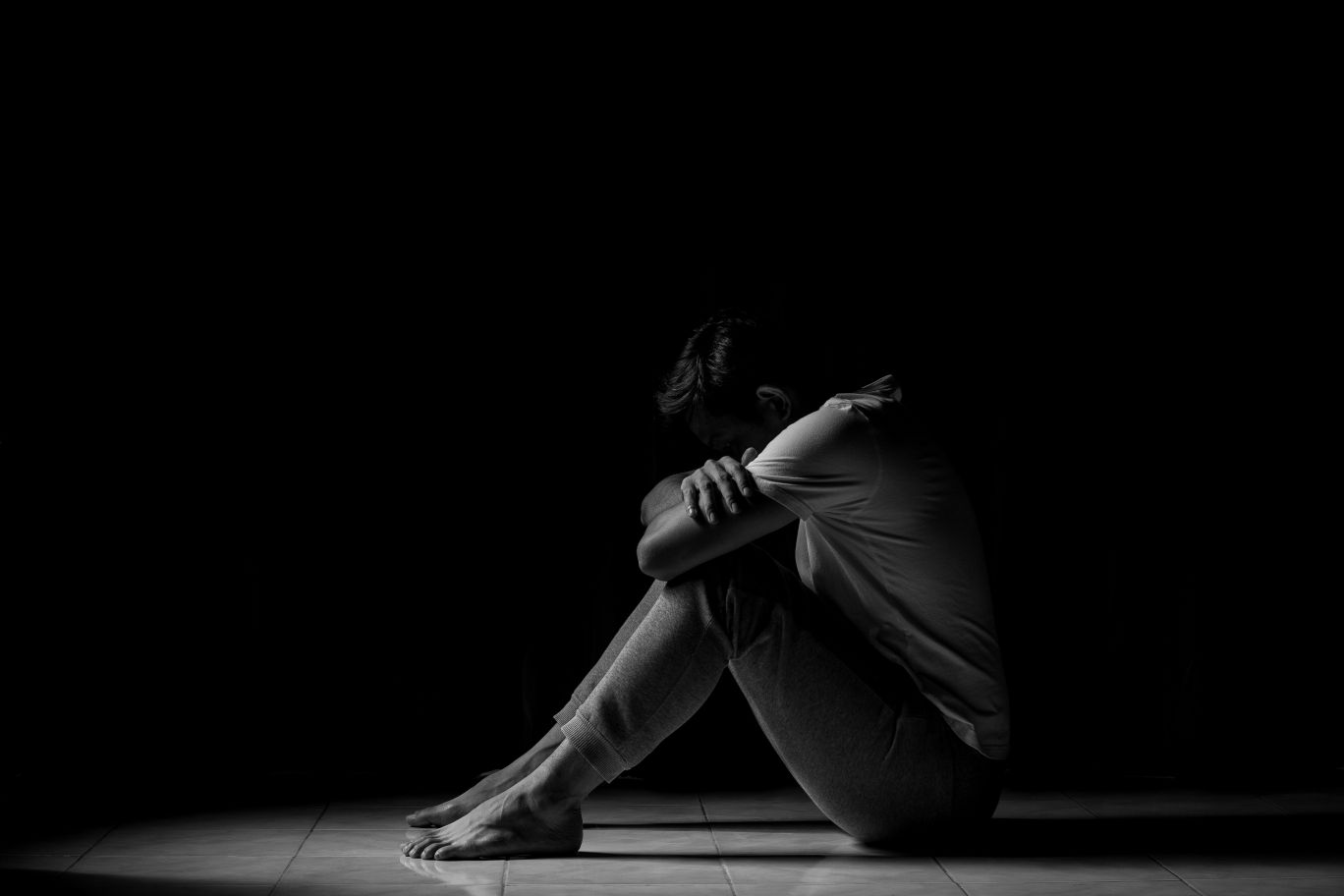 ПСИХОЛОГ: НАЈГОЛЕМАТА ГРЕШКА ШТО ЈА ПРАВИМЕ НА КРАЈОТ ОД ГОДИНАТА Е СОЗДАВАЊЕ НЕПОТРЕБНА ТАГА