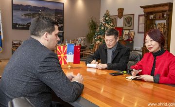 Амбасадорката на Кина во прва официјална посета на Општина Охрид