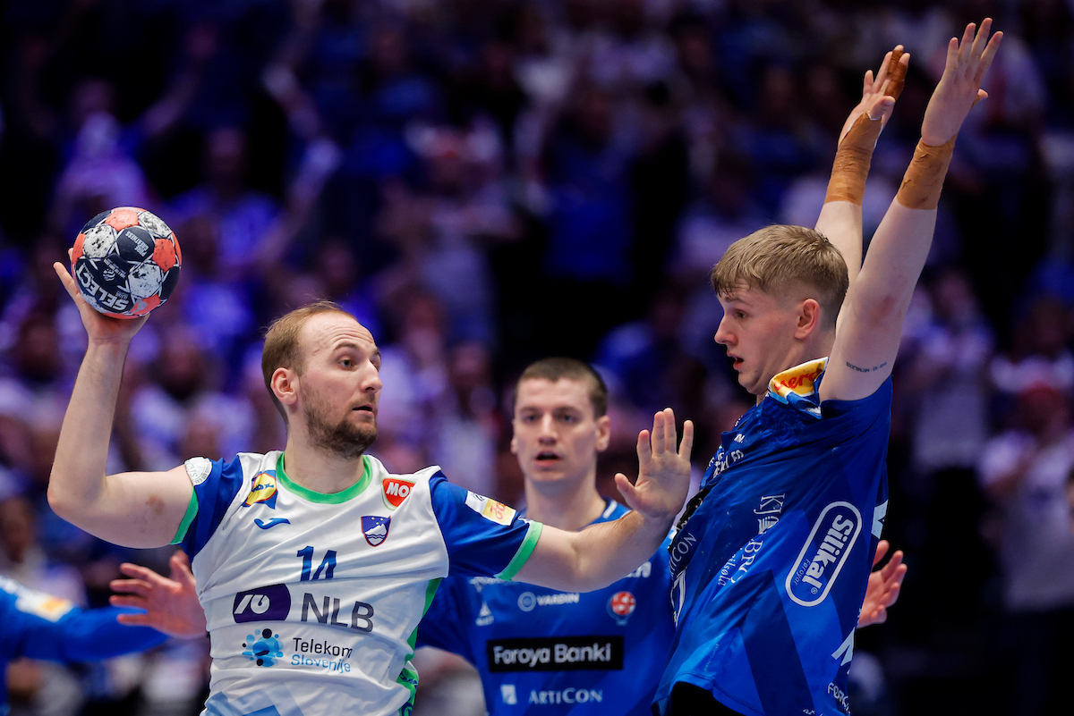 Тајник за атмосферата на ЕП: Полна сала, одлично чувство – но со таа во Битола ништо не се мери!