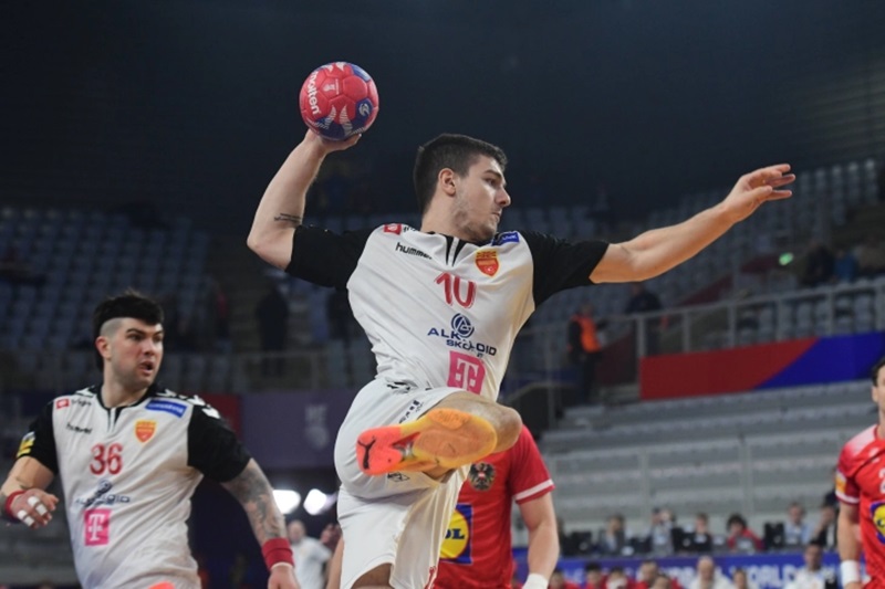 Според коефициентите, Македонија е голем фаворит против Романија