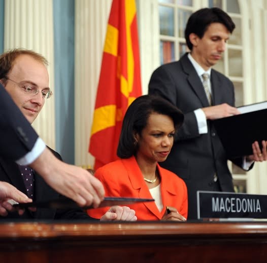Милошоски ја објасни позицијата на Македонија: Oва е добра шанса за мирна економска и демократска транзиција на Венецуела