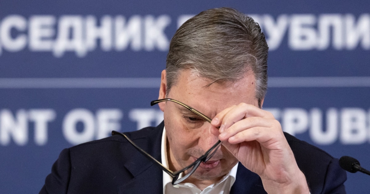 Зошто Вучиќ не распишува вонредни избори?