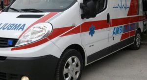 Двегодишно дете повредено од огнено оружје се бори за живот на скопски клиники