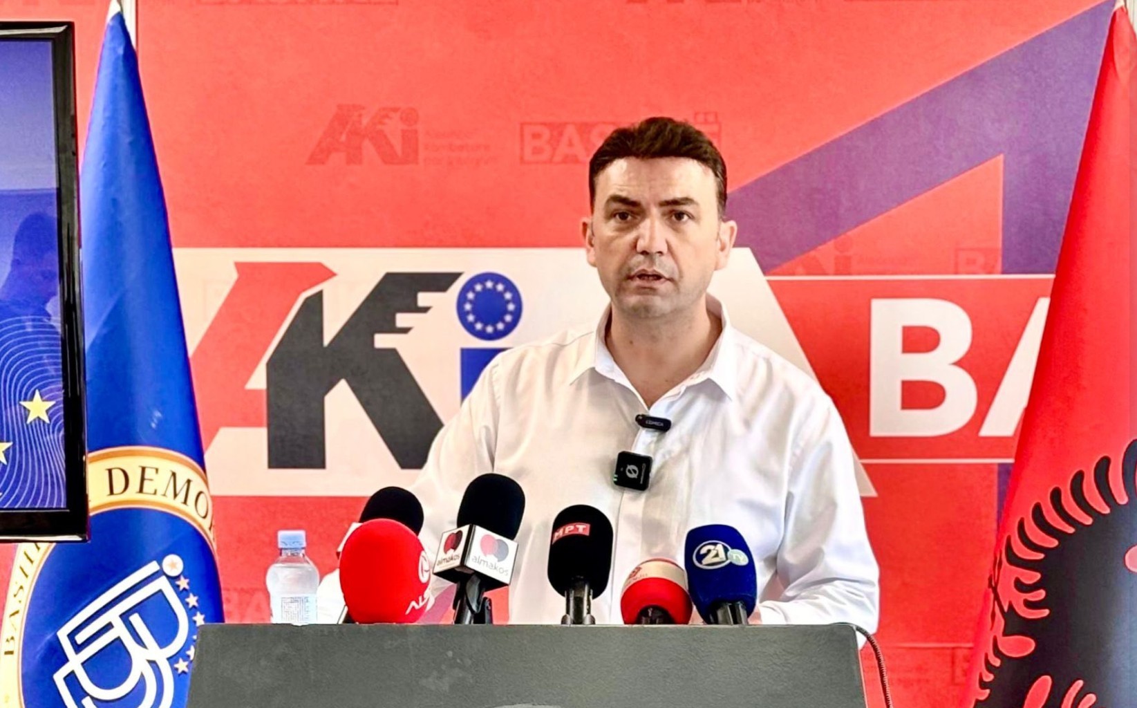 „НИТУ УНГАРСКИОТ КРЕДИТ, НИТУ ЦРНИТЕ ПАРИ, НИТУ ВМРО НЕ МОЖАТ ДА ГО СПАСАТ ОВОЈ ПРОЕКТ“: Османи со остра критика