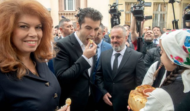 ИЛИЈАНА ЈОТОВА СТАНА ПРВА ПРЕТЕДАТЕЛКА НА БУГАРИЈА