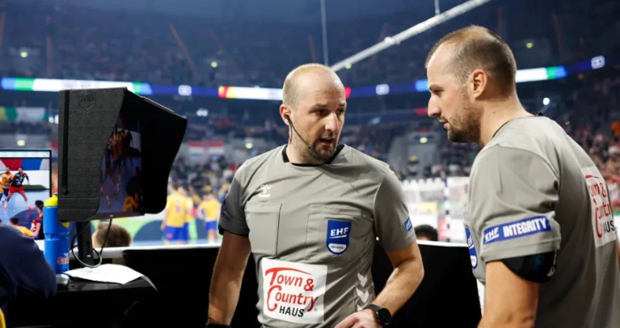 Како балкански виц: Словенците се бунат зашто против Хрватска ќе им судат – Босанци!