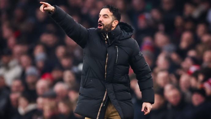 Манчестер јунајтед пикирал топ кандидат за наследник на Рубен Аморим