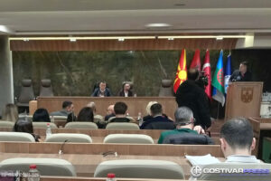 Неисплатениот К-15 во средните училишта пред Советот на Општина Гостивар