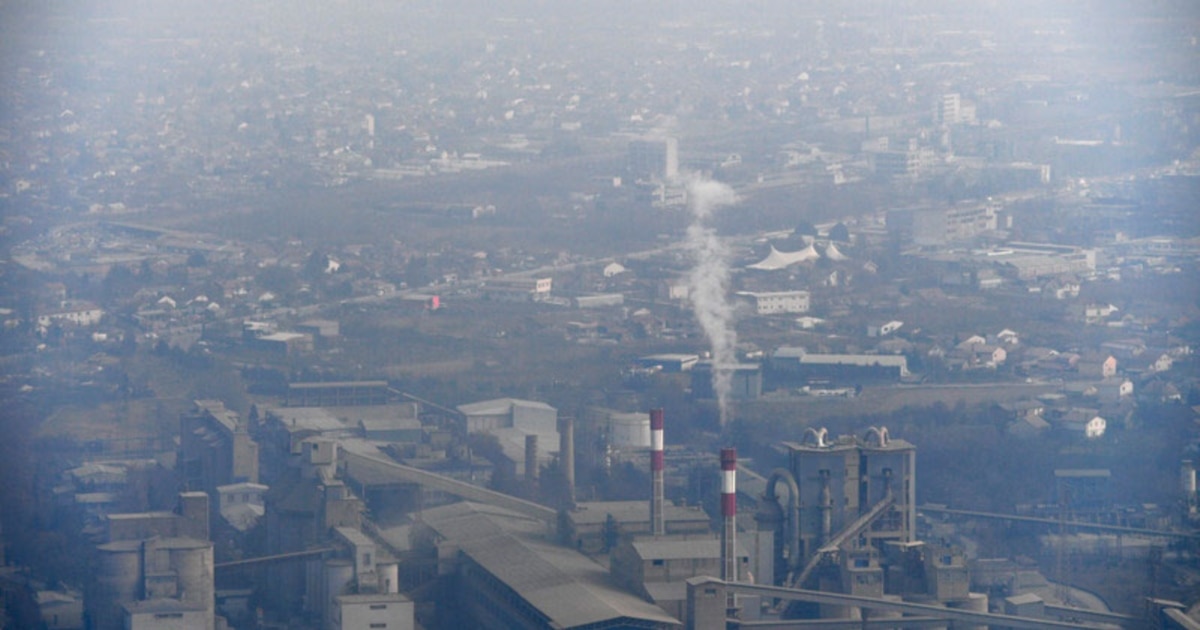 Усје – Мерни станици околу цементарницата нема да покажат дали загадувањето доаѓа од нас