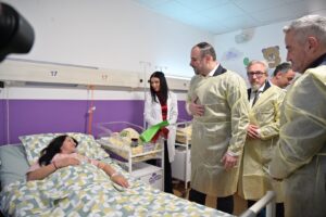 Првото бебе во државата е Евгенија, трето дете на семејството Камчеви