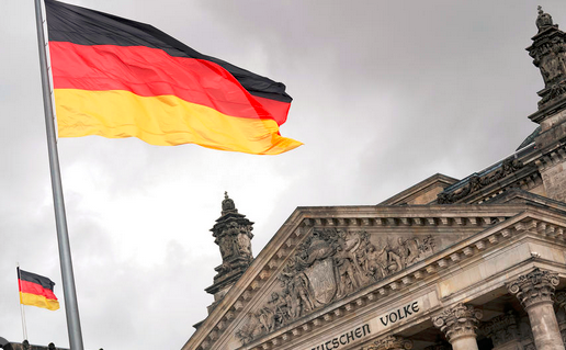 НЕПОСАКУВАНИ 5 ДОБРО ПЛАТЕНИ ПРОФЕСИИ: За месар во Германија 49.400 евра, гробар 43.900, ѓубреџија 39.600, свештеник 53.800 и ТВ планер со 78.400